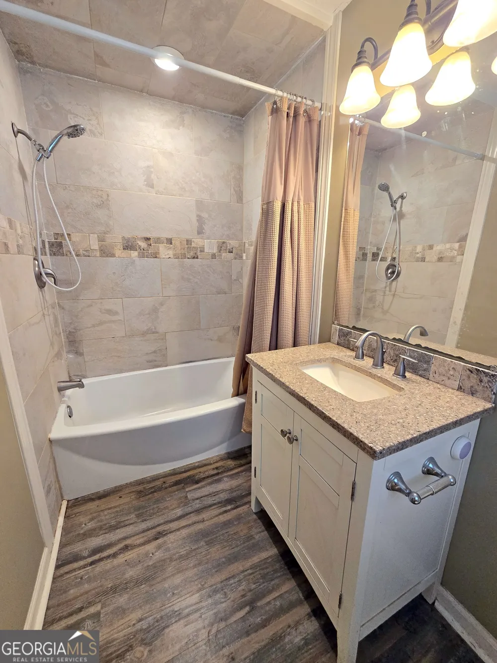 3860 Camellia DR Valdosta, GA 31605