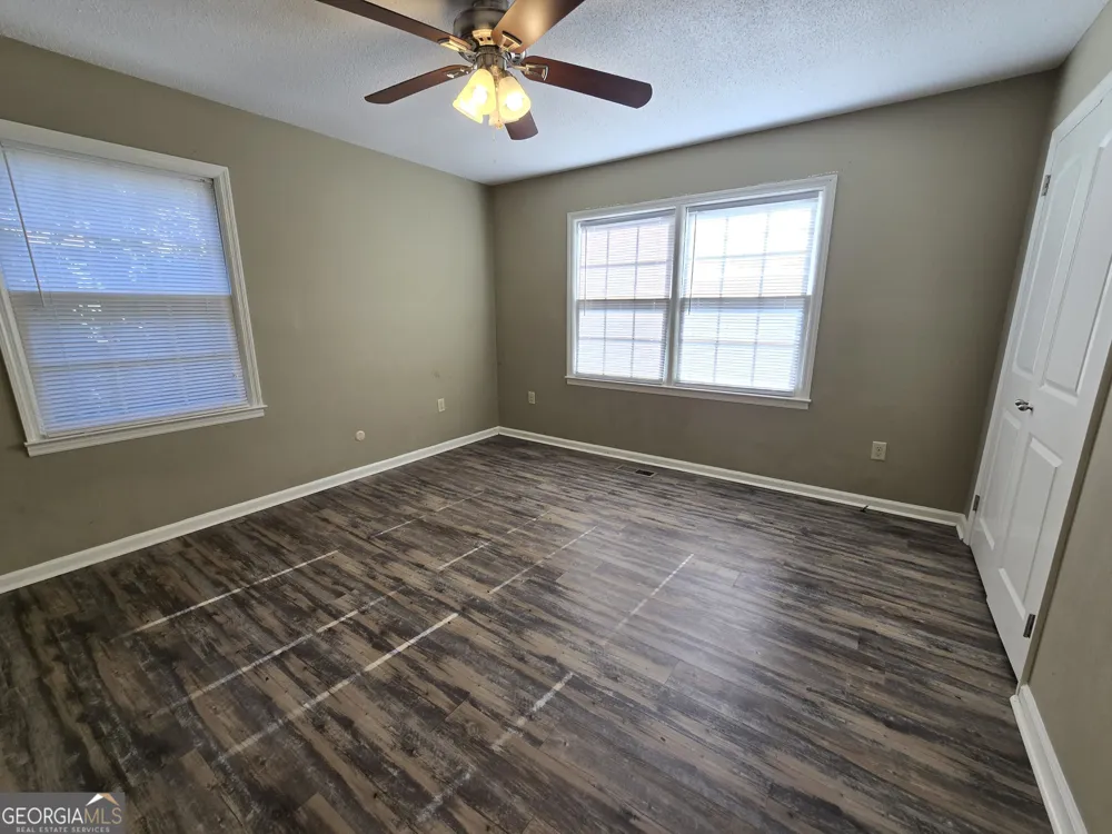 3860 Camellia DR Valdosta, GA 31605