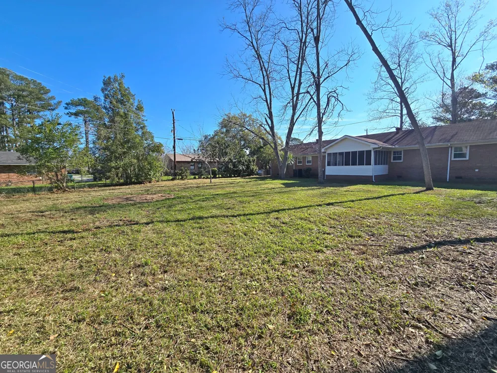 3860 Camellia DR Valdosta, GA 31605