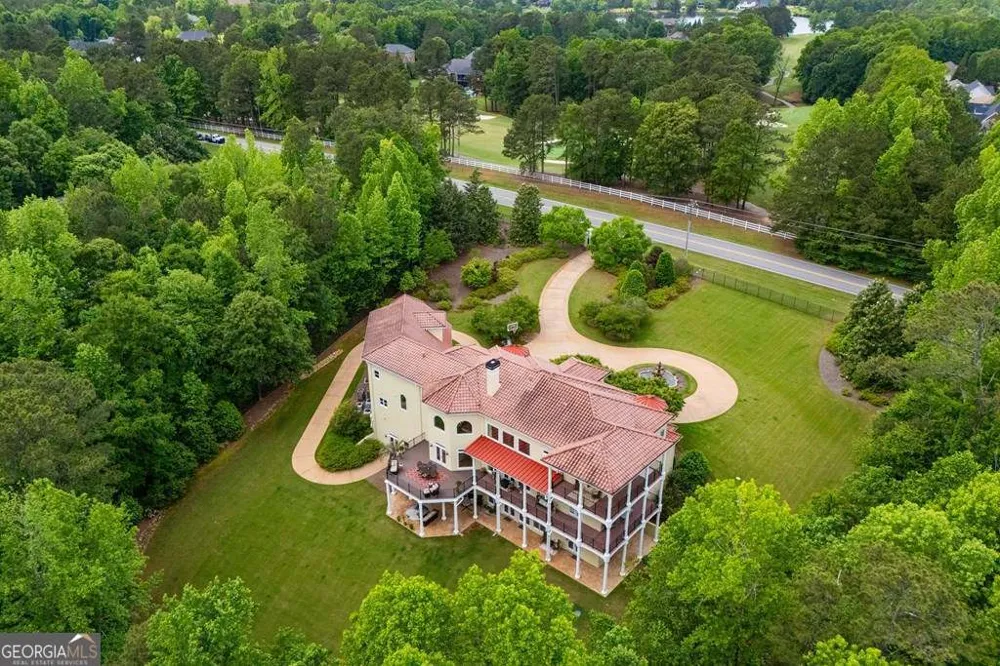 1005 Oak Mountain RD Carrollton, GA 30117