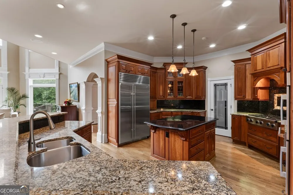 1005 Oak Mountain RD Carrollton, GA 30117