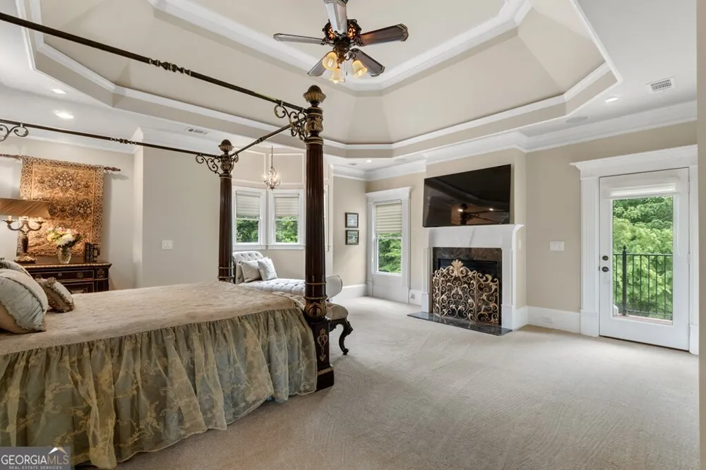 1005 Oak Mountain RD Carrollton, GA 30117
