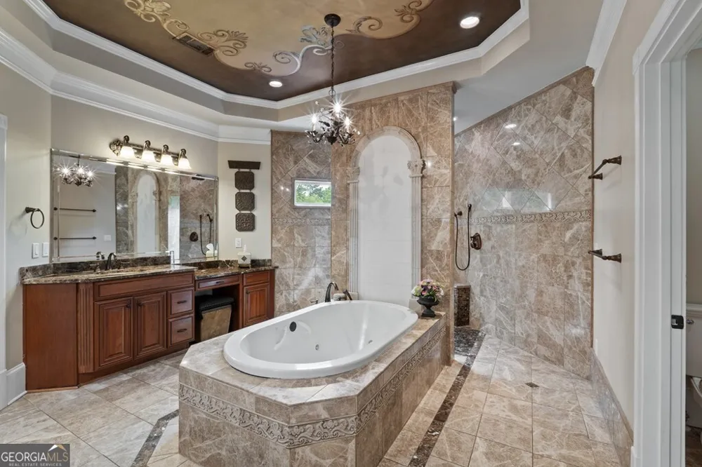 1005 Oak Mountain RD Carrollton, GA 30117