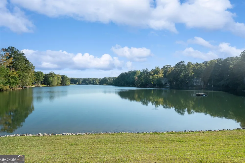 10040 Lakeview PKWY Villa Rica, GA 30180