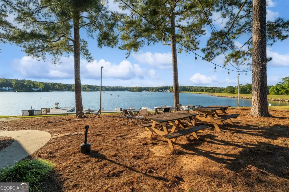 10040 Lakeview PKWY Villa Rica, GA 30180