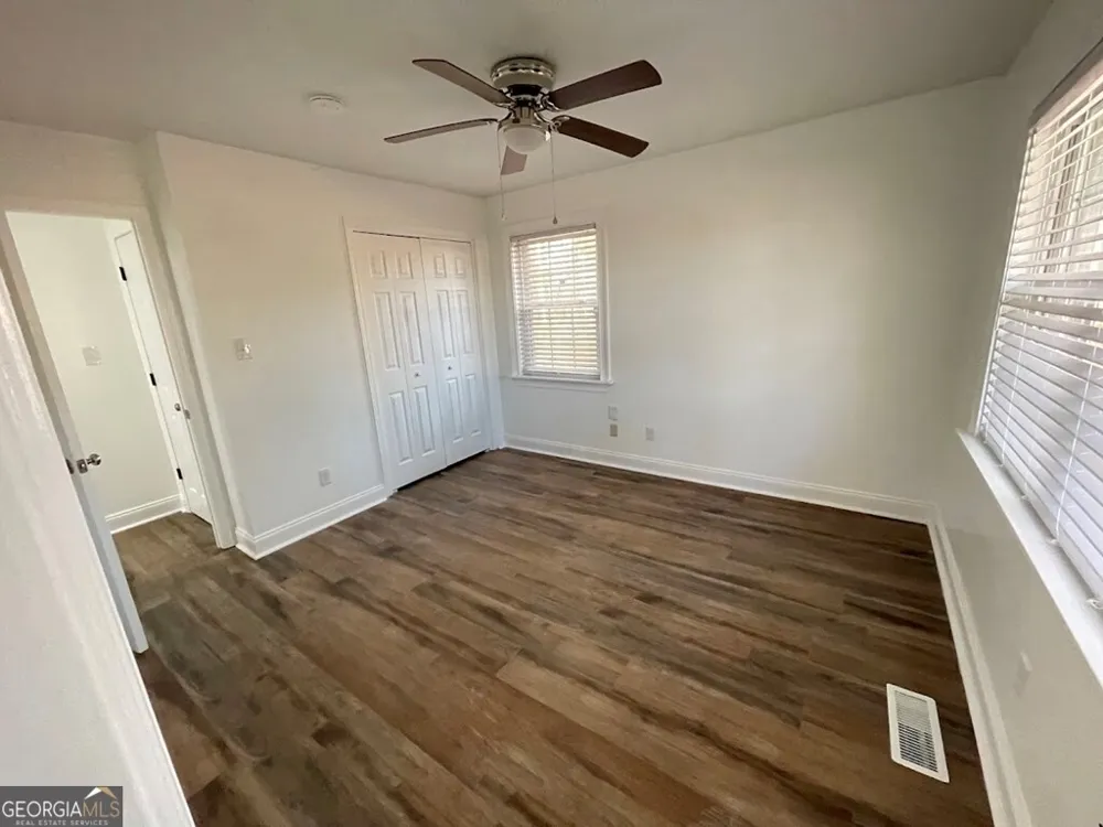2311 Saint George LN Albany, GA 31707