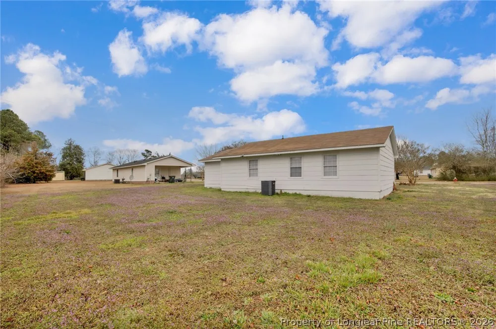 1502 Tara Drive Laurinburg, NC 28352