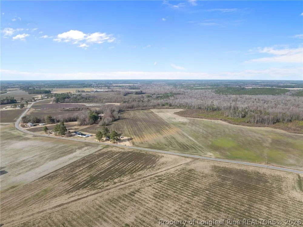 2876 Dunn Road Roseboro, NC 28382