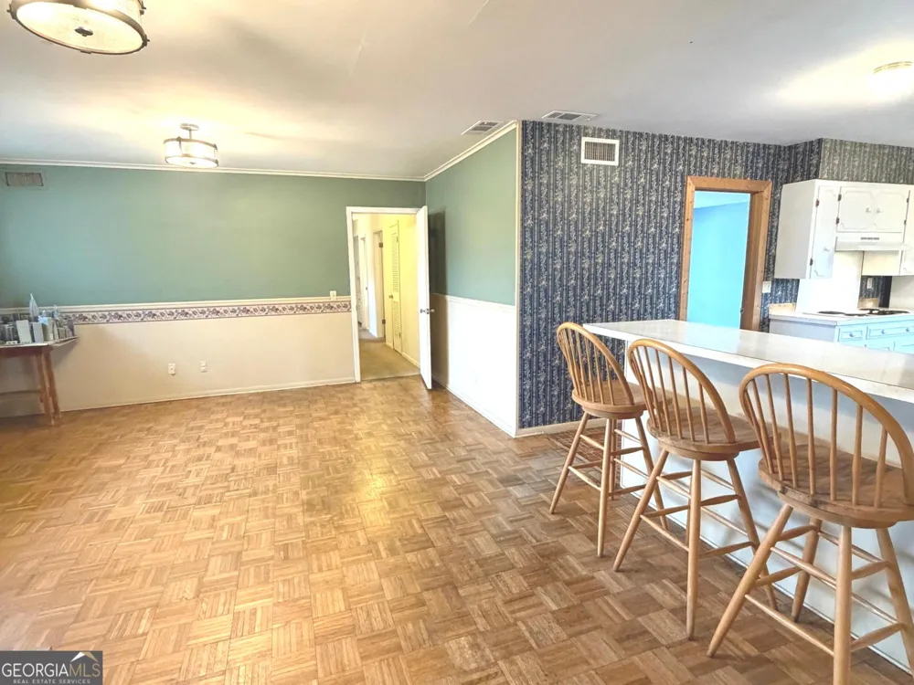1303 Meadows LN Vidalia, GA 30474