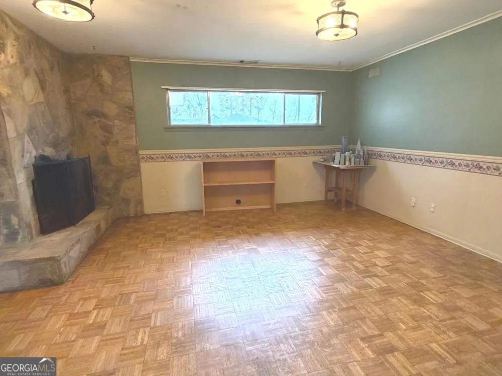 1303 Meadows LN Vidalia, GA 30474