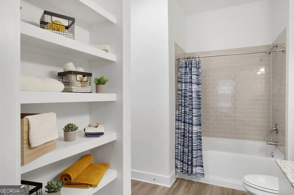 4270 Phil Niekro Norcross, GA 30093