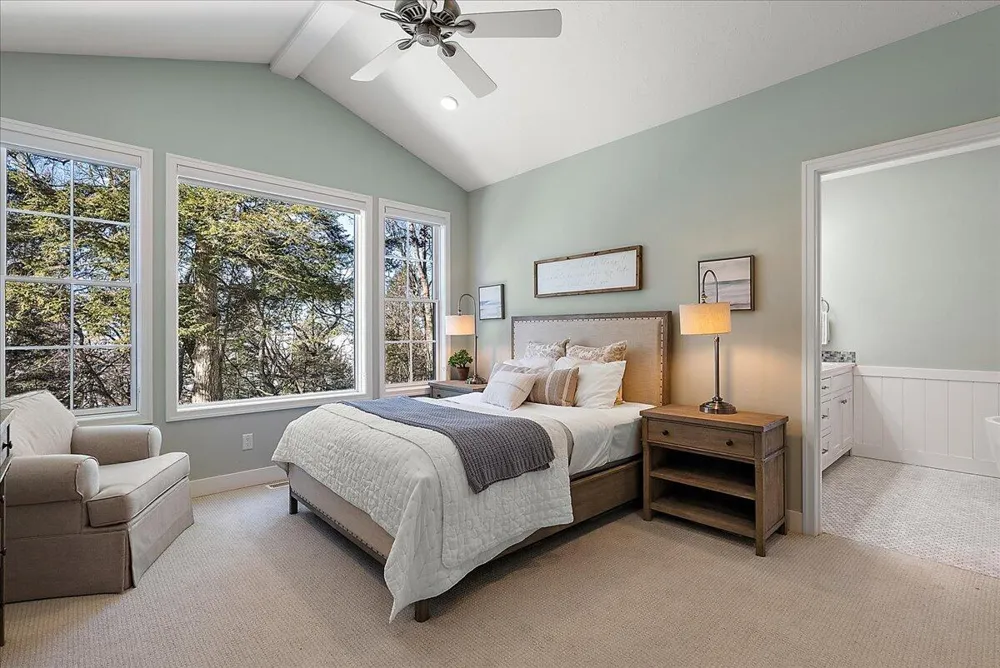 690 Dunegrass Circle Drive Saugatuck, MI 49453