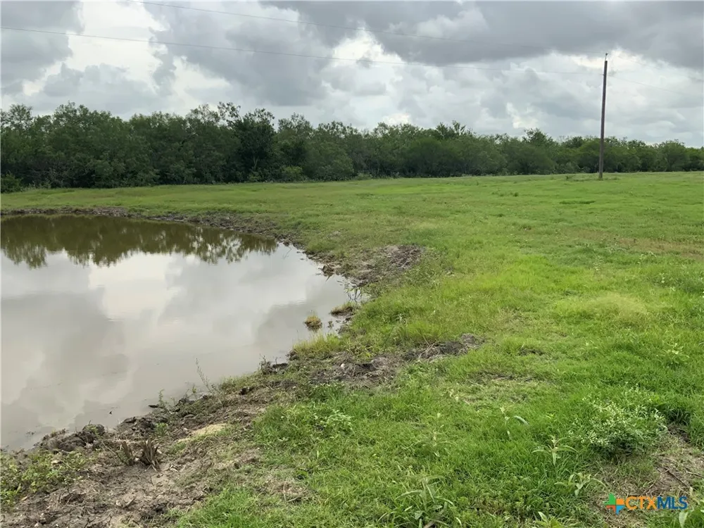 2647 Fm 3282 Gonzales, TX 78629
