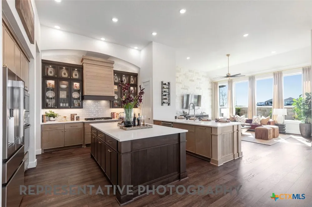 325 Dulce Vista Boerne, TX 78006