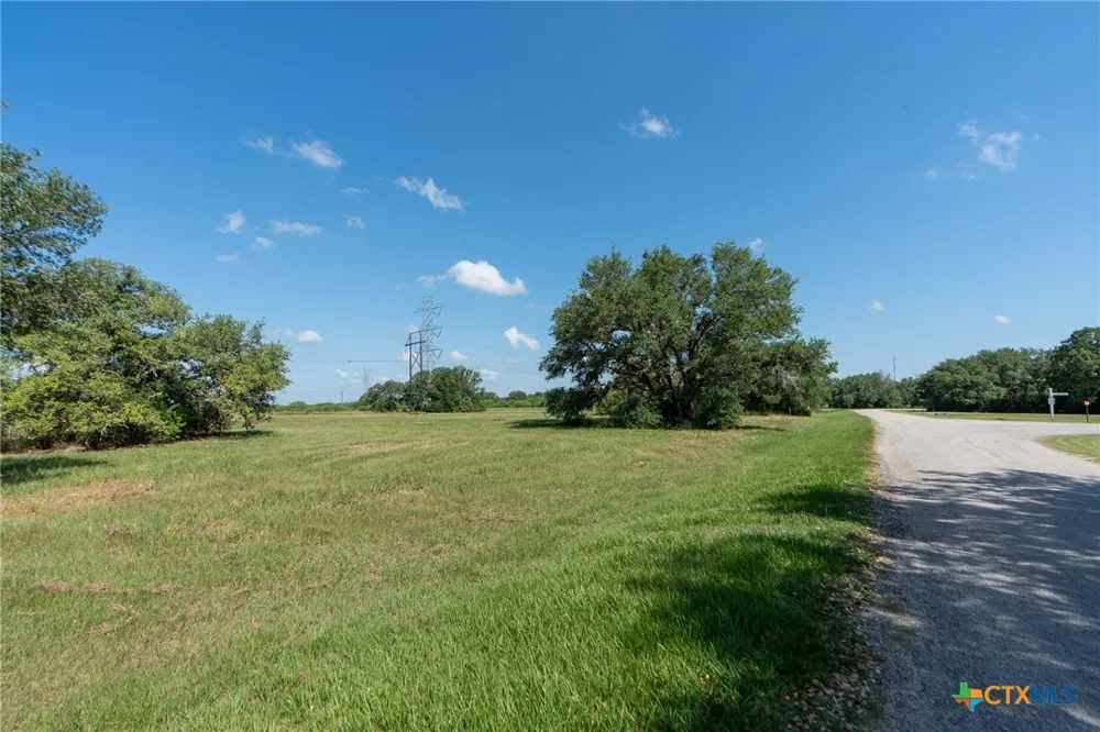 46 Perdido Pointe Estates Victoria, TX 77905