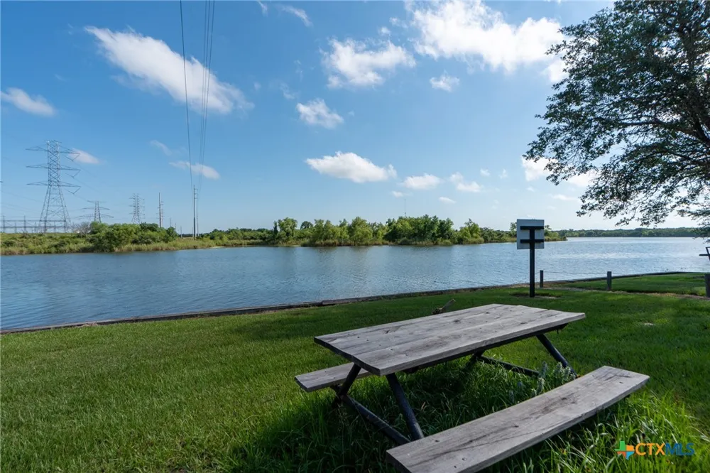 46 Perdido Pointe Estates Victoria, TX 77905