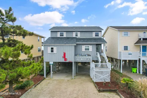 1099 Ocean Boulevard W