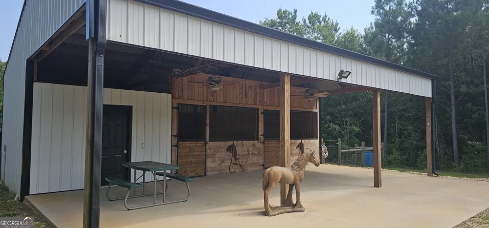 654 Liberty Hill RD Milner, GA 30257