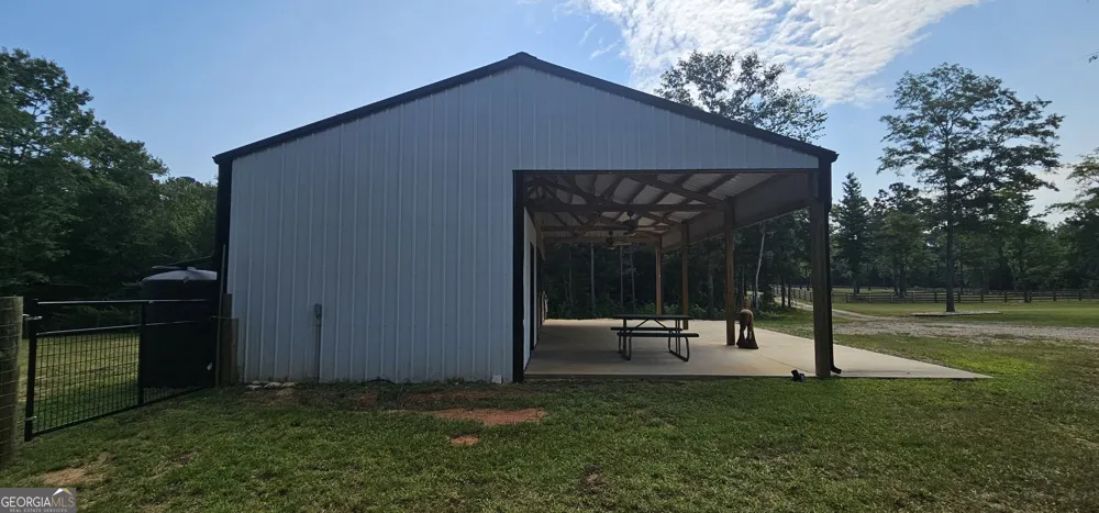 654 Liberty Hill RD Milner, GA 30257
