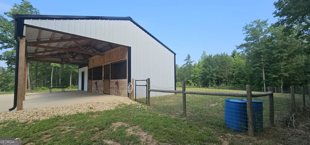 654 Liberty Hill RD Milner, GA 30257