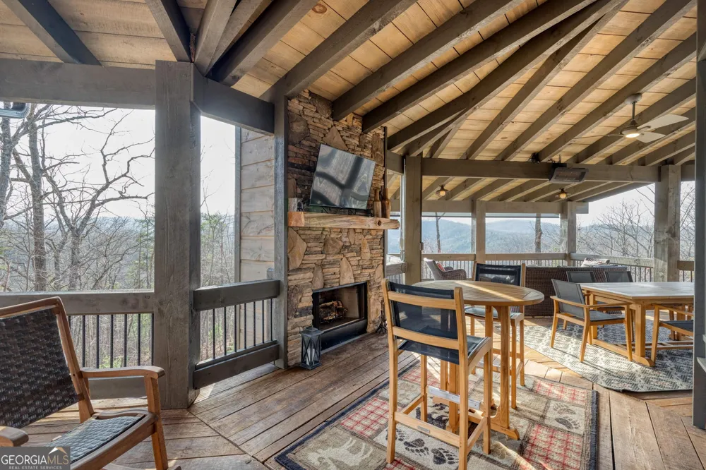 272 Heights Overlook Cherry Log, GA 30522