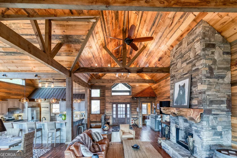 272 Heights Overlook Cherry Log, GA 30522