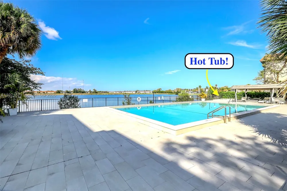 601 Ives Dairy Rd #00 Miami, FL 33179