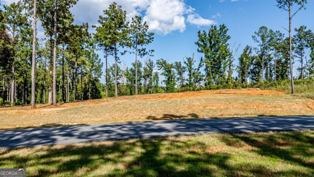 147 Falls LN NE Milledgeville, GA 31061