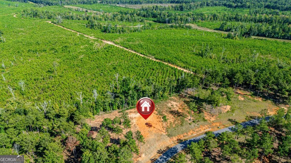147 Falls LN NE Milledgeville, GA 31061
