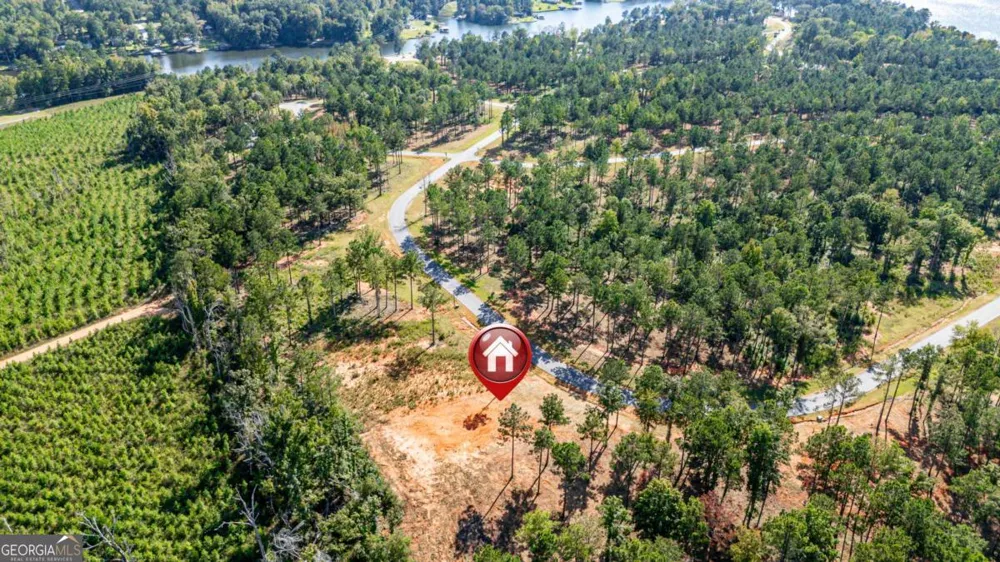 147 Falls LN NE Milledgeville, GA 31061