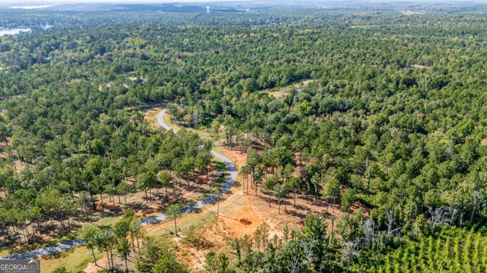 147 Falls LN NE Milledgeville, GA 31061