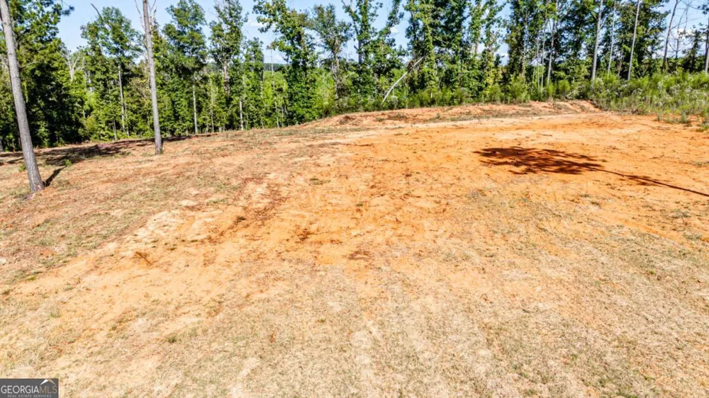 147 Falls LN NE Milledgeville, GA 31061