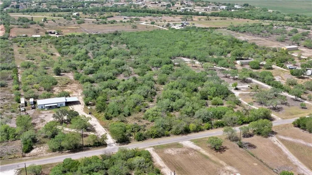 County Rd 3075 Orange Grove, TX 78372
