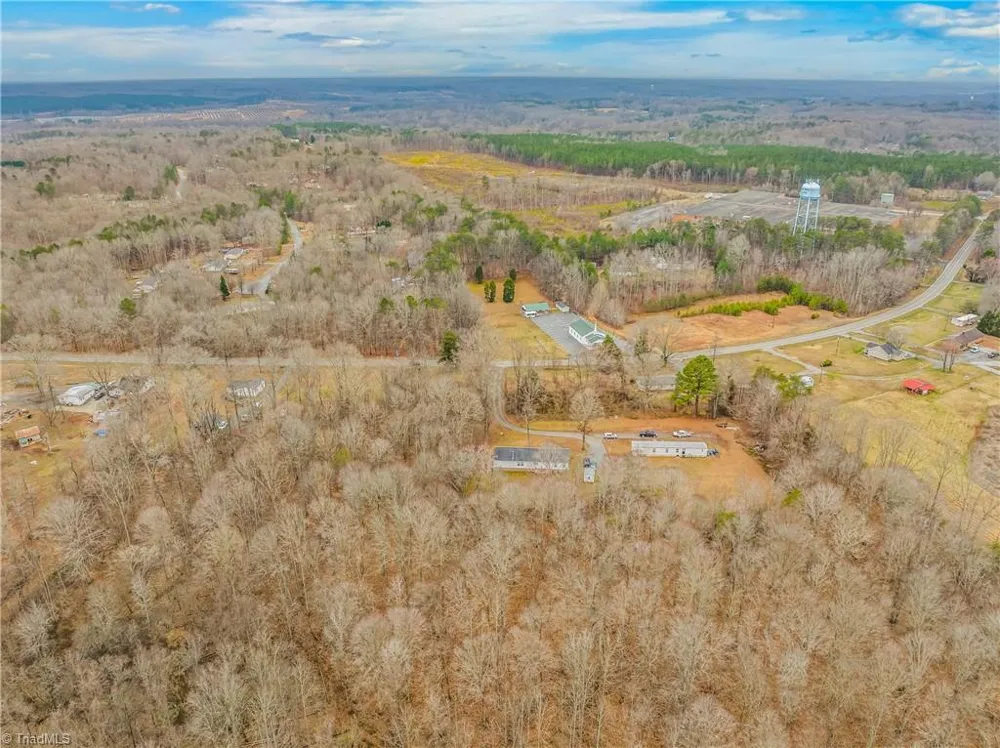 1827 US HIGHWAY 311 Walnut Cove, NC 27052