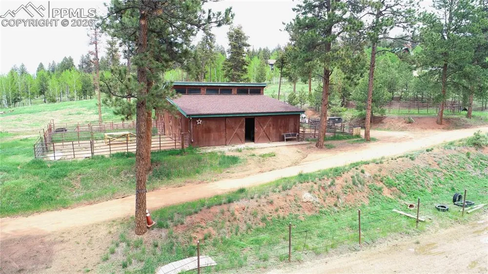 210 Bridlewood Lane Woodland Park, CO 80863