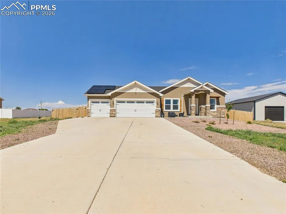 1437 Chuckwagon Lane Pueblo West, CO 81007