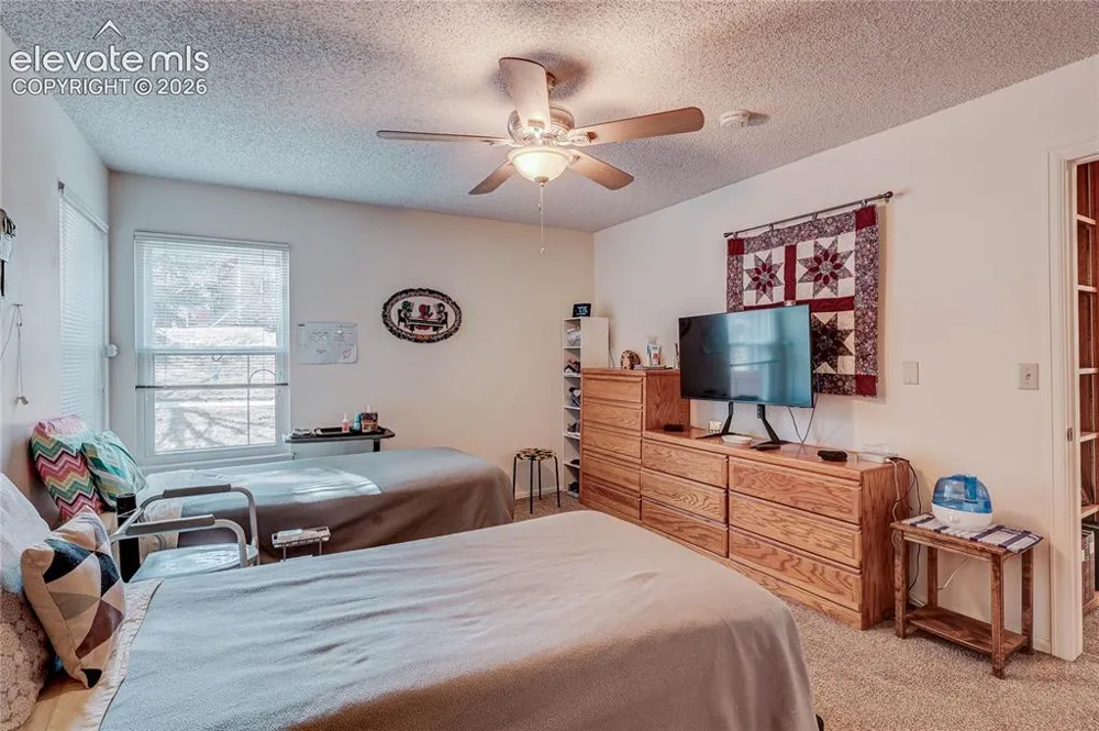 2533 Patriot Heights Colorado Springs, CO 80904