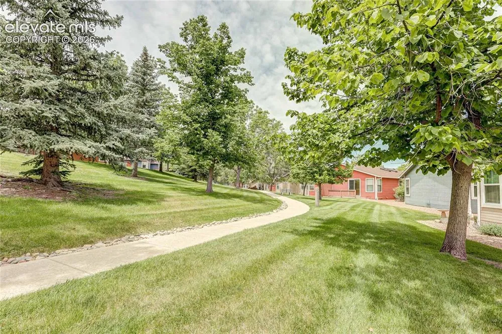 2533 Patriot Heights Colorado Springs, CO 80904