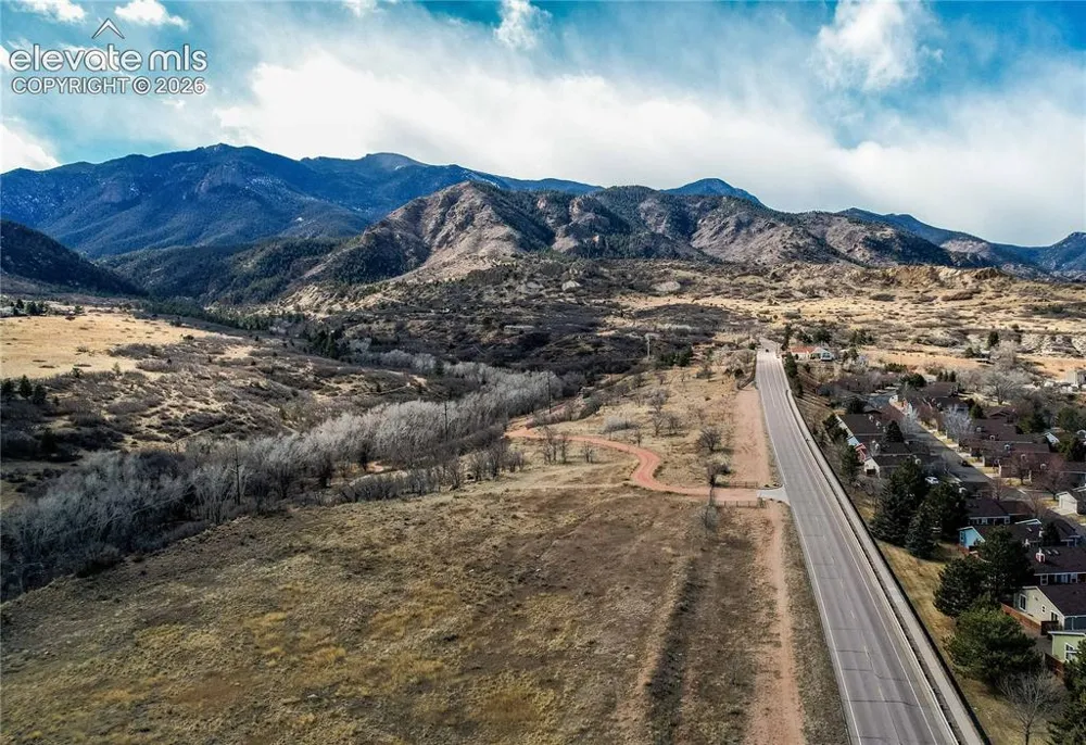 2533 Patriot Heights Colorado Springs, CO 80904