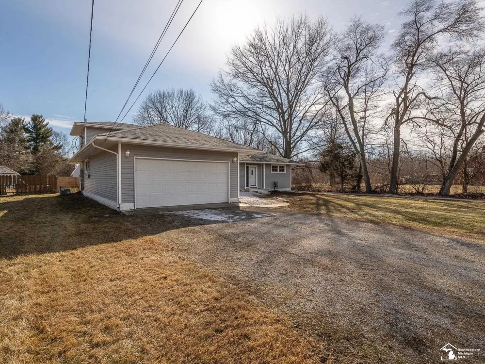 3663 Saint Anthony Road Unknown, MI 48182