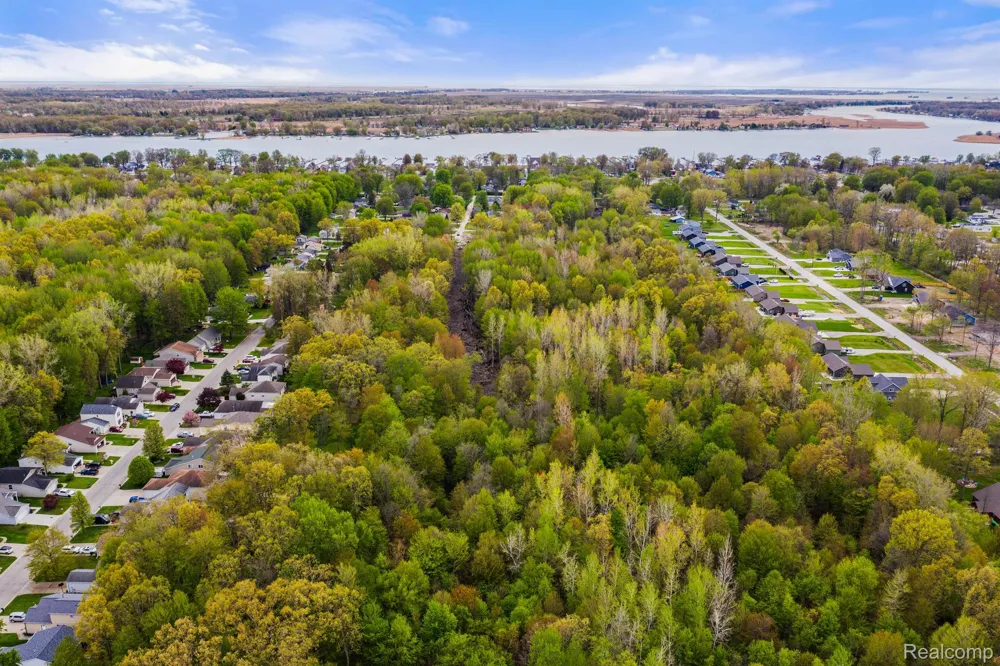 Taft Clay Township, MI 48001