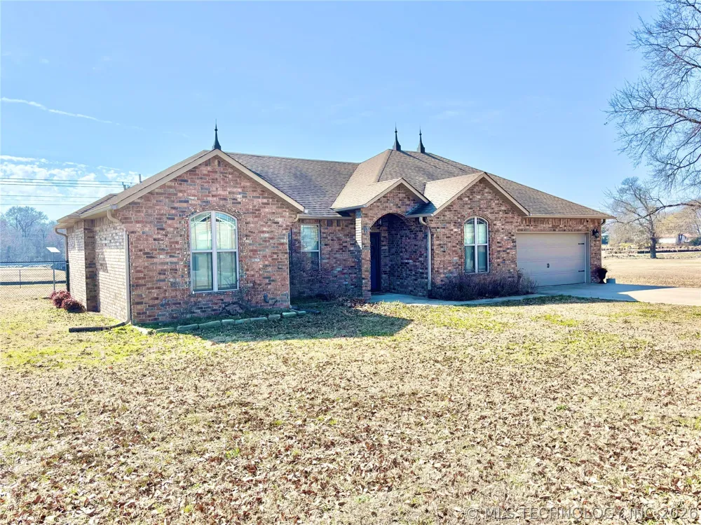 2010 E Creekside Road Stigler, OK 74462