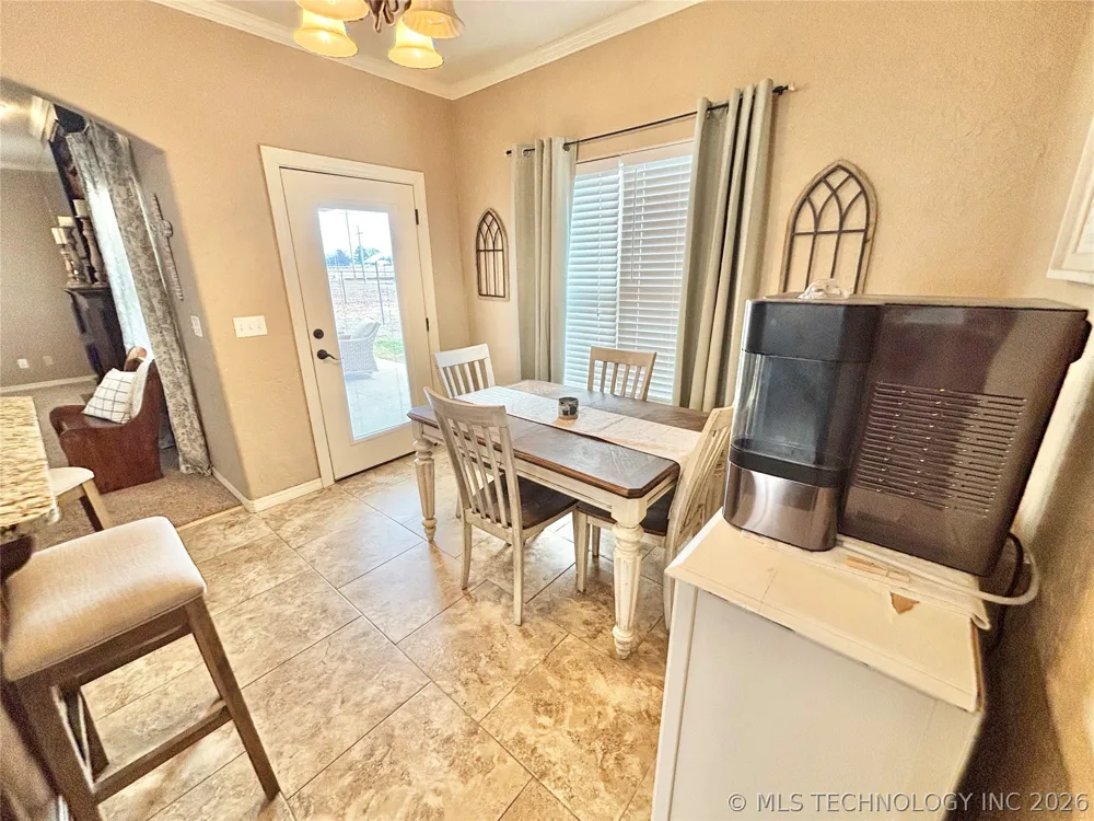 2010 E Creekside Road Stigler, OK 74462