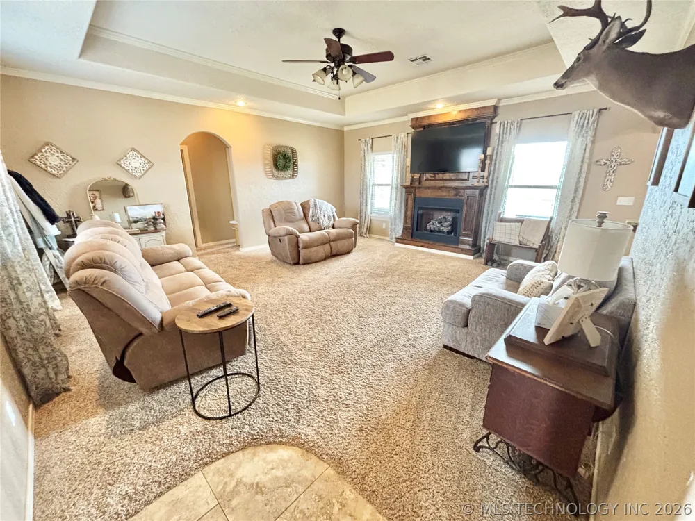 2010 E Creekside Road Stigler, OK 74462