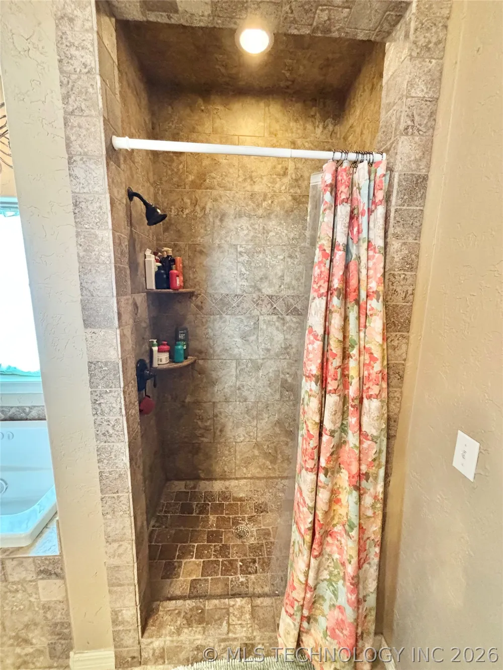 2010 E Creekside Road Stigler, OK 74462