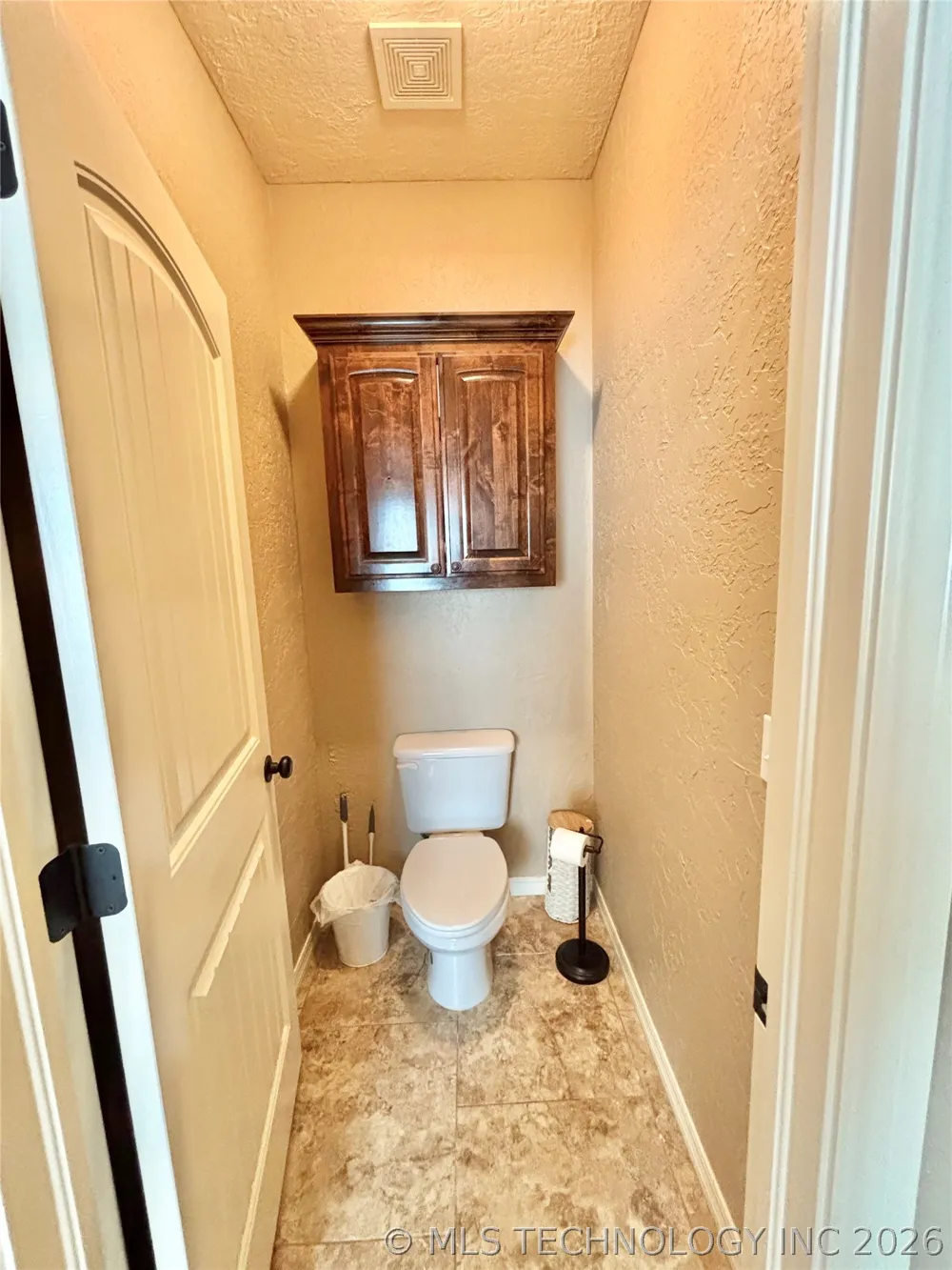 2010 E Creekside Road Stigler, OK 74462