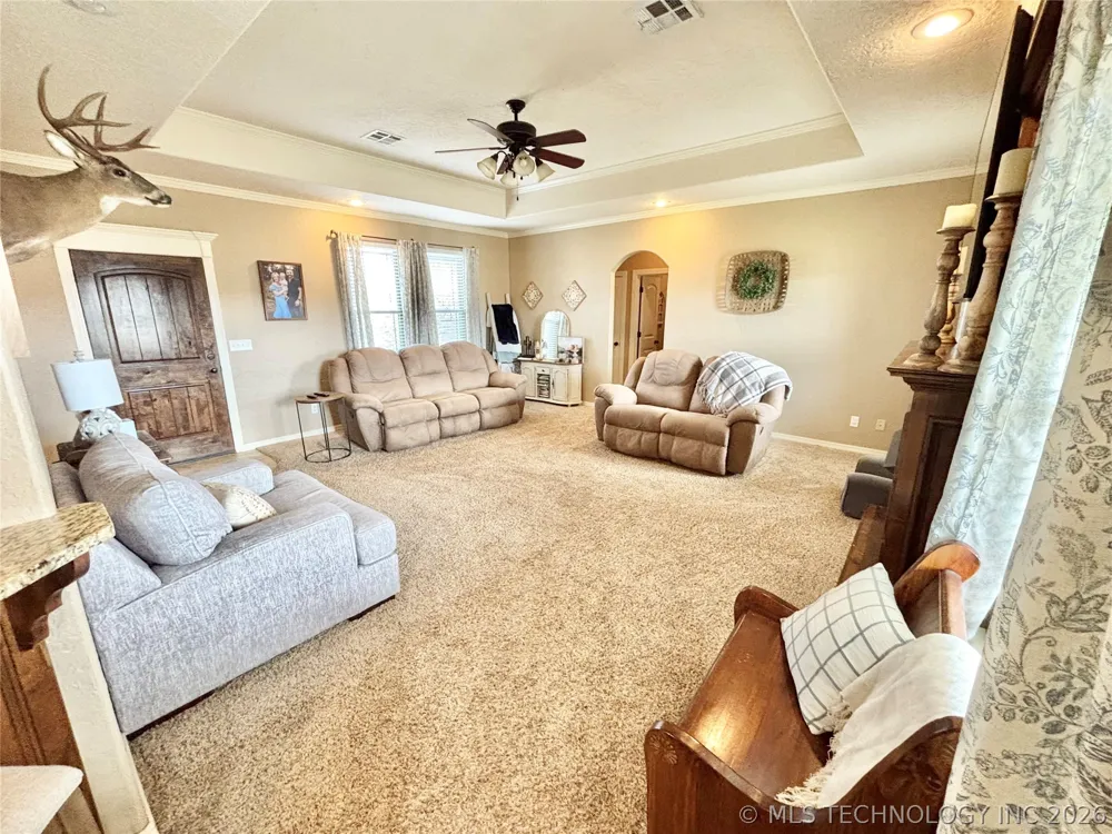 2010 E Creekside Road Stigler, OK 74462