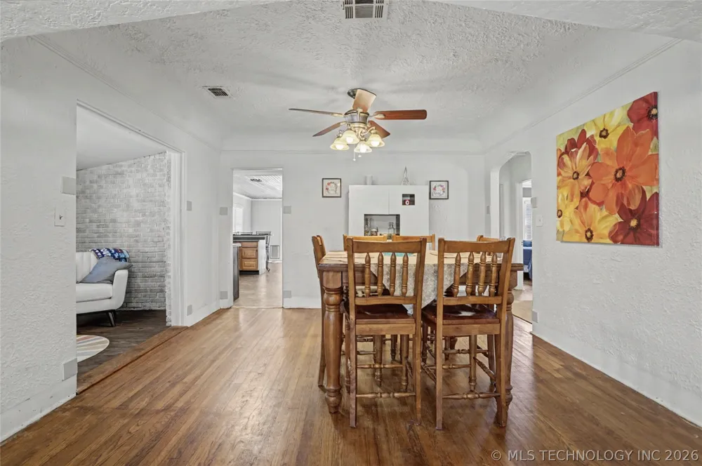 803 S Jamestown Avenue Tulsa, OK 74112