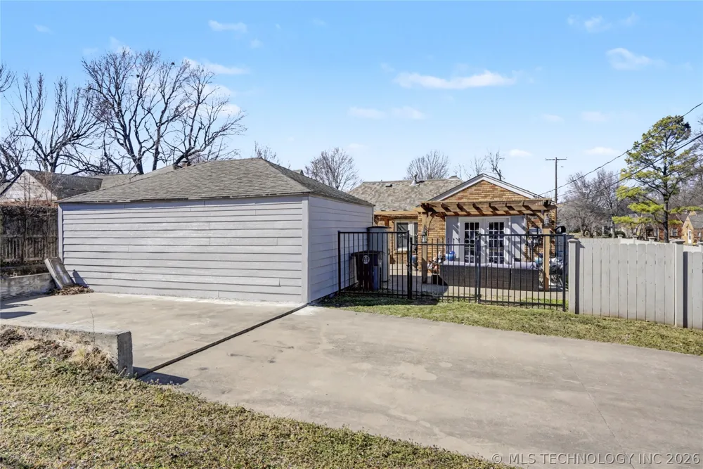 803 S Jamestown Avenue Tulsa, OK 74112