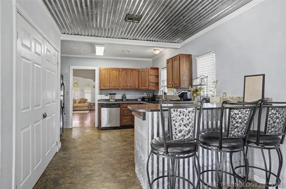 803 S Jamestown Avenue Tulsa, OK 74112